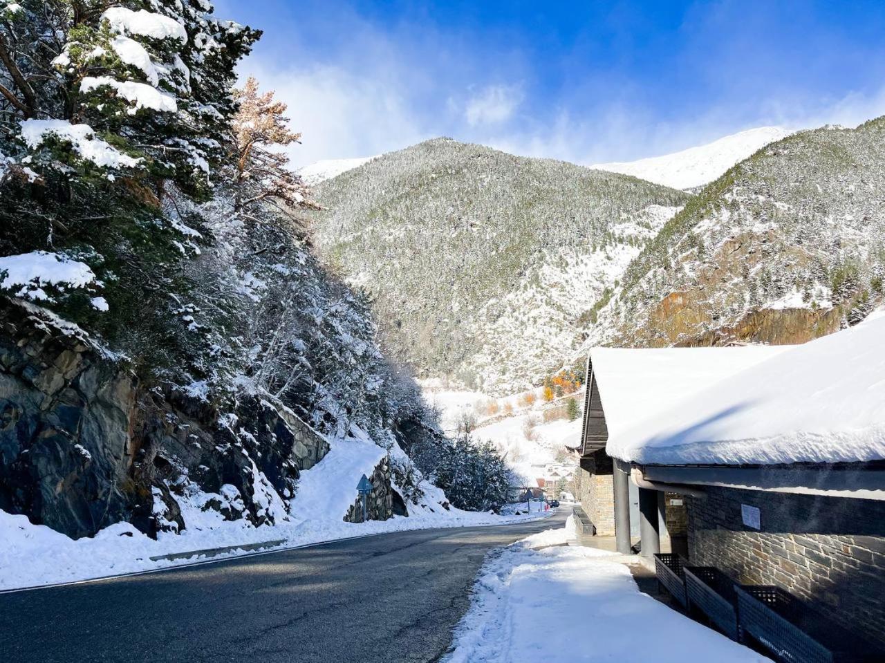 Iconic - A Pie De Pistas En 1 Minuto - Terraza Con Vistas Al Valle Arinsal - Parking Gratis L By Bonesvacances Esterno foto